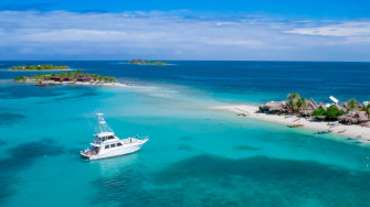 Roatan Luxury Yachts
