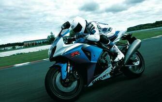 Suzuki Gsx R1000 Action Wallpaper HD