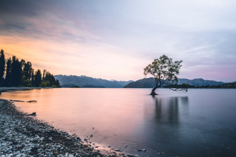 Lake Wanaka Pictures Image