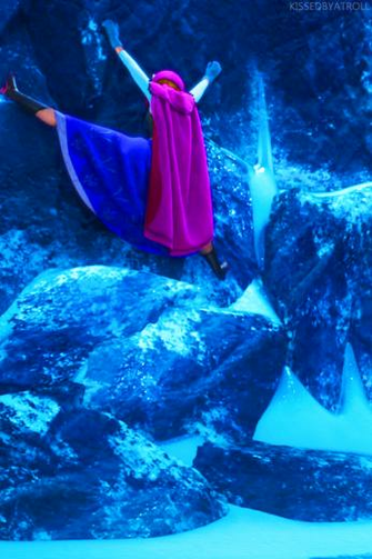 Frozen Phone Wallpaper Photo