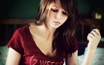 Pretty Teen Girls Wallpaper