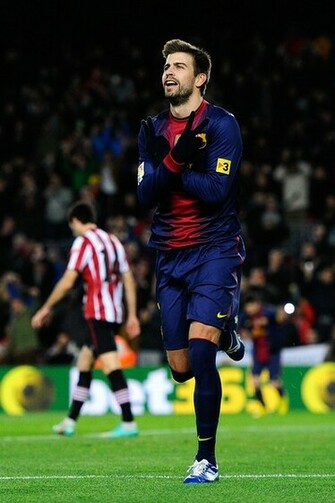 Gerard Pique Wallpaper Football Players