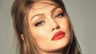 Cute Model Gigi Hadid 4k Wallpaper HD