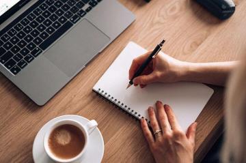 Story Writer Photos And Image Picjumbo