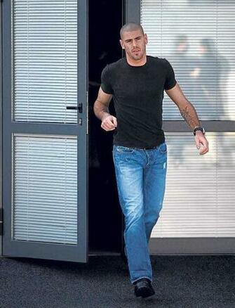 Victor Valdes Image V HD Wallpaper And Background Photos
