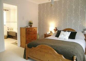 Feature Wall Wallpaper Bedroom Design Ideas Photos Inspiration