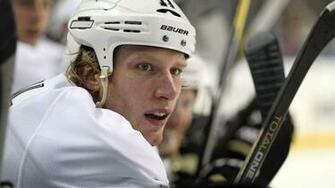 Brotherly Love Jordan Staal Joins Eric Signs Year