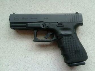 Glock Gen4 9x19mm Photos Wallpaper