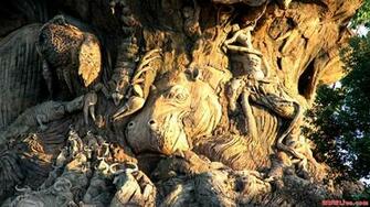 Tree Of Life Some The Beautiful Animal Carvings In