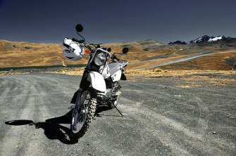 Vehicle Suzuki HD Wallpaper