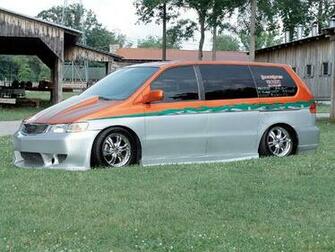 Honda Odyssey Left Side Photo