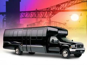 Image Of Krystal Ls Limo Bus Ford F Xlt Super Duty