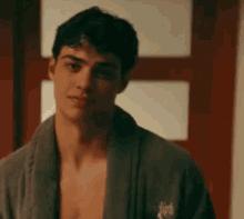 Noah Gifs Tenor