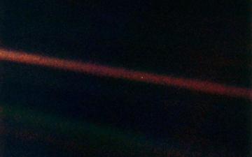 A Pale Blue Dot Fatsmeagol