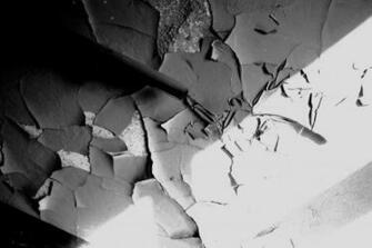 Realistic Cracked And Broken Screen Wallpaper
