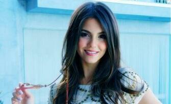 Victoria Justice HD Wallpaper