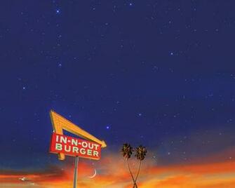 Best In N Out Burger Wallpaper Fallout