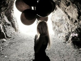 Kerli A Cute Wallpaper Awesome Pics And Stuff