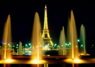 Eiffel Tower At Night Wallpaper