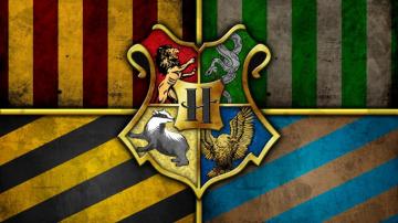 Hogwarts Crest