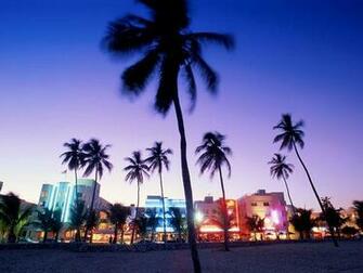 Ocean Drive In South Beach Comes Alive At Dusk When The Art Deco
