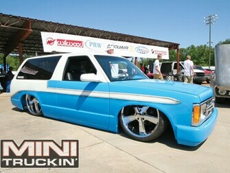 Mini Truckin Wallpaper October Blazer Photo
