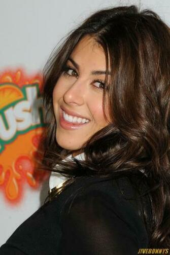 Daniella Monet Sexy Victorious Actress Photos Gallery