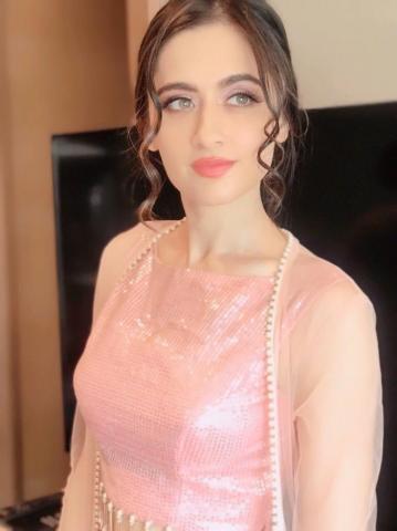 Sanjeeda Sheikh Hot In Bikini Pictures New HD Image