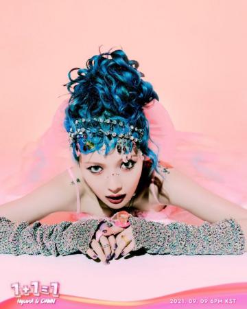 Hyuna Is An Eccentric Blue Haired Princess In Her Individual