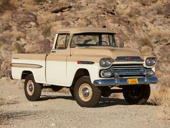 Chevrolet Napco Apache Deluxe Fleetside Pickup Truck