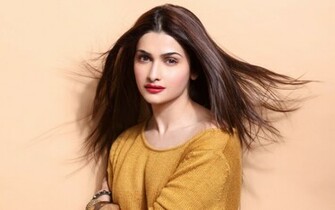 Indian Actress Prachi Desai Wallpaper HD