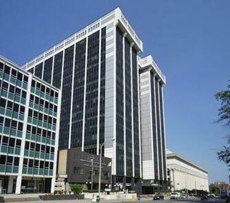 One Commerce Plaza In Albany New York Usa City Wallpaper