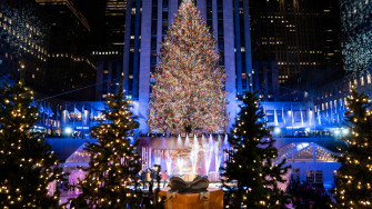 Rockin Around The Christmas Tree Rockefeller Lit Up