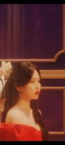 Nothera Alyssin On Mina Twice Lisa