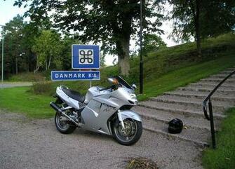 Honda Cbr1100xx Super Blackbird 4th Fastest Bike In The World