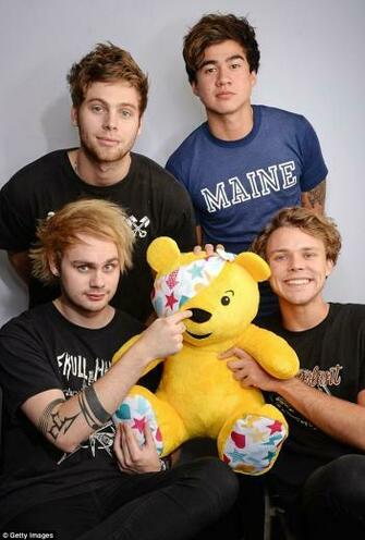 Seconds Of Summer S Ashton Irwin Opens Up About His Depression