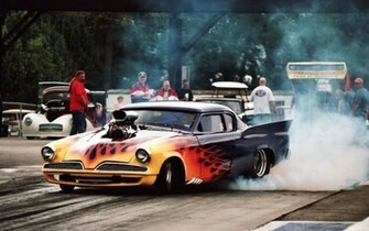 Studebaker Faites Glisser La Voiture Wallpaper