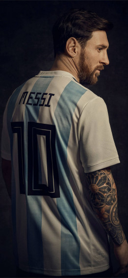 Over Shoulder Messi 4k Ultra HD Wallpaper