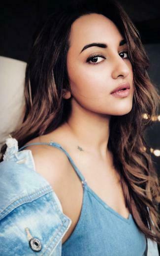 Sonakshi Sinha Indian Actress 4k Ultra HD Mobile Wallpaper