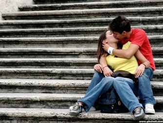 Valentines Day Kiss HD Wallpaper Picture And Image