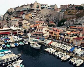 Europe World Marseille France HD Wallpaper Desktop