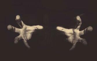 Horror Hands Wallpaper In Creepy