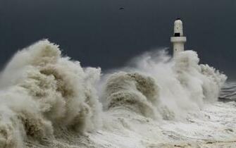 Lighthouse Ocean Sea Waves Storm Sky Nature Wallpaper Background