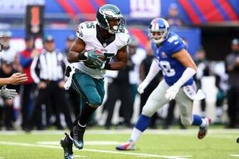 Socal Twelve Lesean Mccoy Traded To The Bills