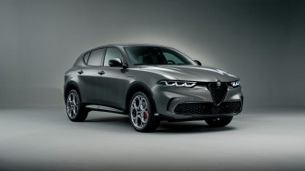 Alfa Romeo Tonale Compact Suv Reed Wallpaper