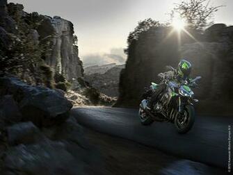 Kawasaki Z1000sx Wallpaper