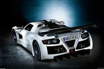 Gumpert Apollo Wallpaper Open Walls