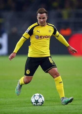 Mario Goetze Photos Borussia Dortmund V Sporting