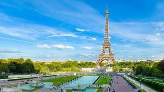 Wallpaper Eiffel Tower