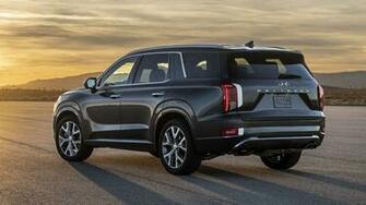 Hyundai Palisade Revealed At La Auto Show Roadshow